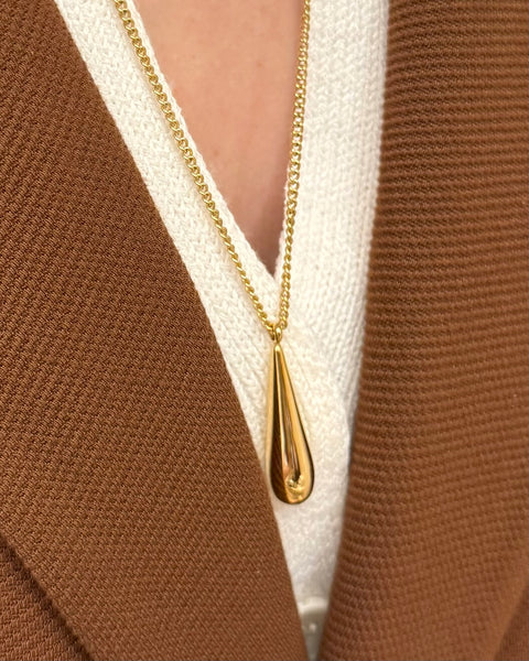 TEARA LONG GOLD OR SILVER NECKLACE IN STAINLESS STEEL