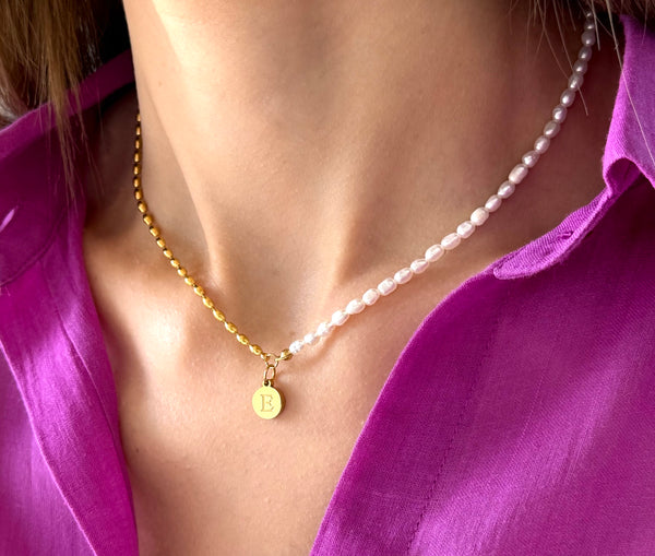ALESIA INITIAL NECKLACE WITH FRESHWATER PEARLS & HIGH QUALITY STAINLESS STEEL