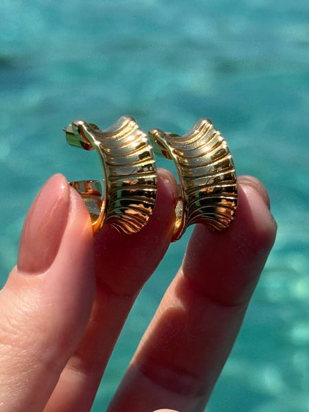 ARTEMIS GOLD EARRINGS IN HIGH QUALITY STAINLESS STEEL