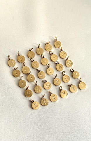 EXTRA INITIAL ON NECKLACES OR BRACELETS